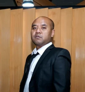 Awang Pradika S